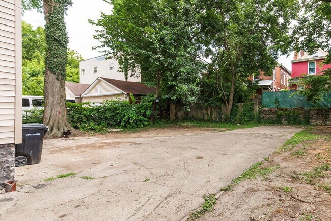 Building Photo - 1214 Iliff Ave