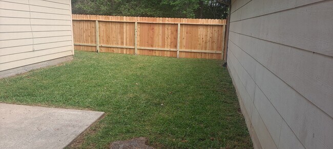 Building Photo - 11510 Alcott Dr