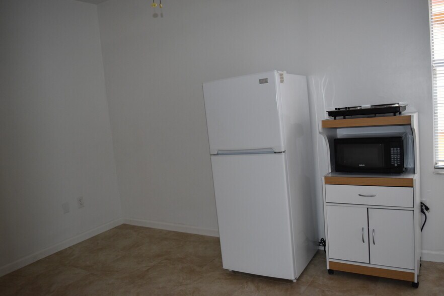 Building Photo - 14741 SW 170th Ter