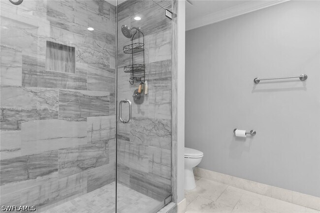 Building Photo - 1020 Swallow Ave