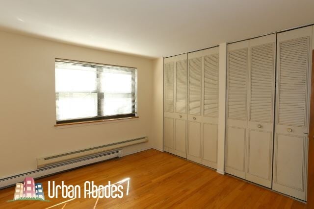 Building Photo - 648 W Wrightwood Ave