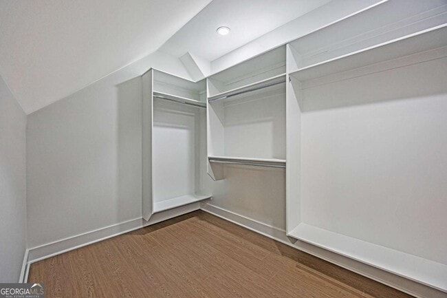 Building Photo - 83 Deer Cyn Dr