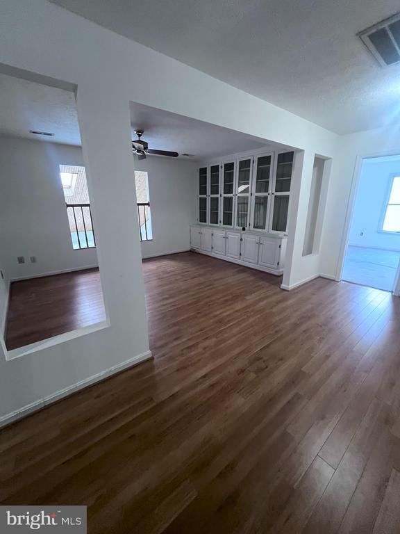 Building Photo - 3012 Cruiser Dr