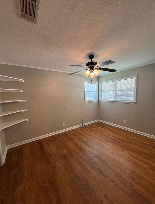 Building Photo - Rental Property