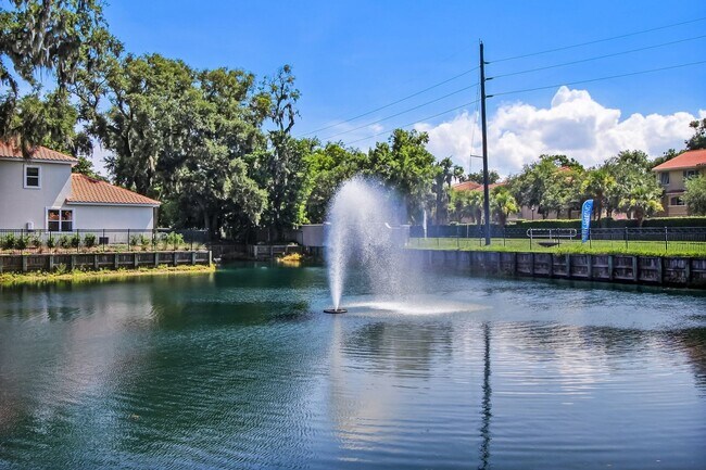 Building Photo - Townhome  in The Enclave at Summer Beach