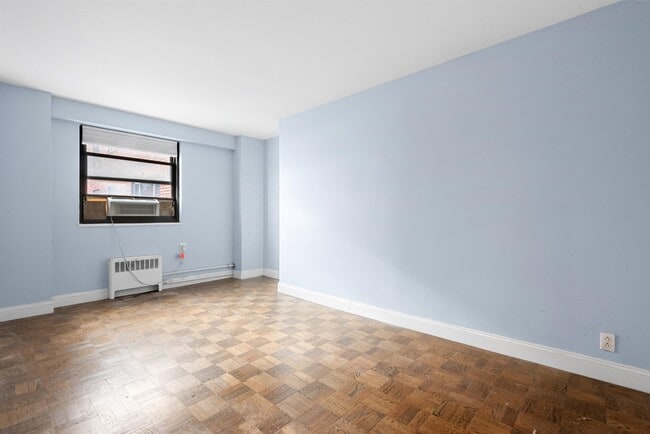 Building Photo - 6515 JFK Blvd E