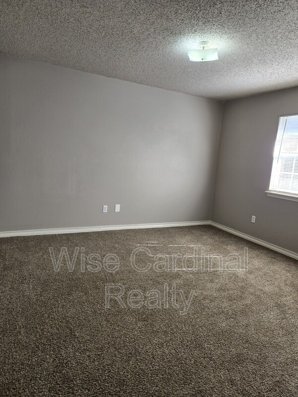 Building Photo - 5119 Albany Ave