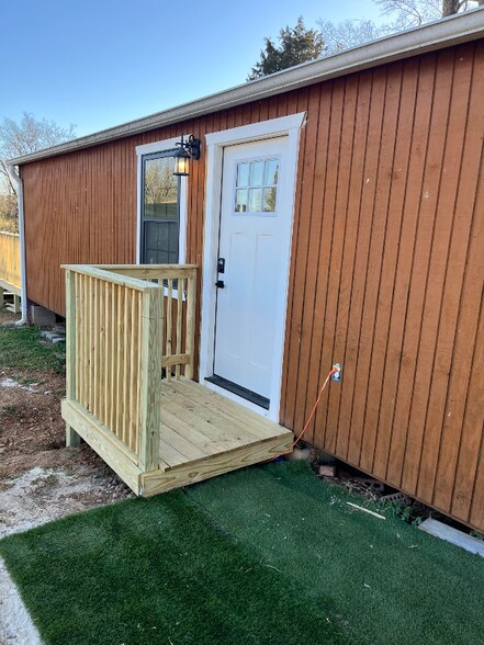 Building Photo - 2981 Bridle Dr