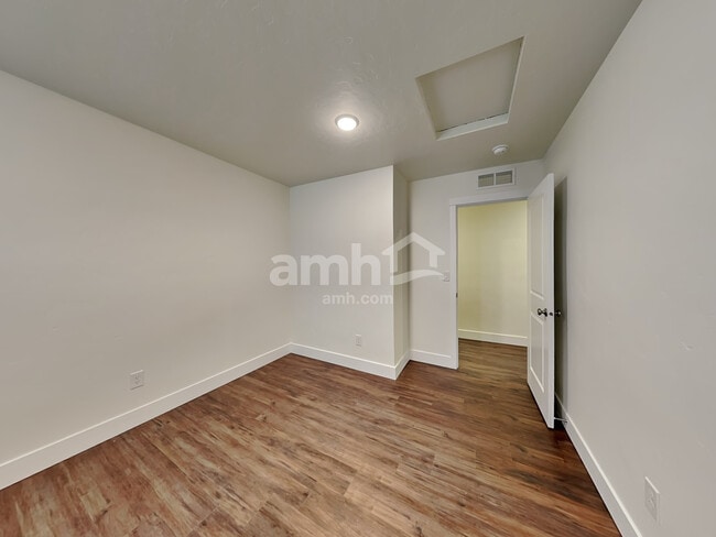 Building Photo - 9269 W Dove Creek St