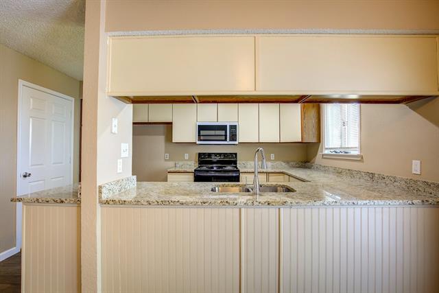 Building Photo - 4309 Oldfield Dr