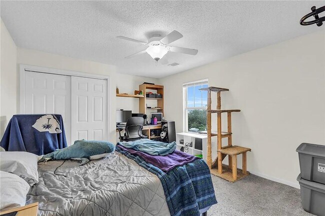 Building Photo - 1431 Harts Ridge Dr