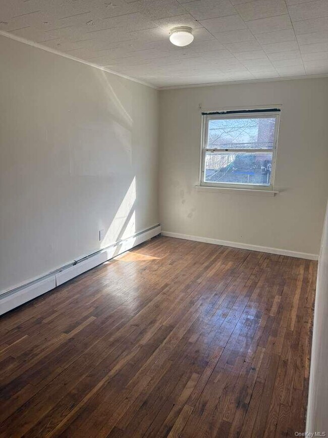 Building Photo - 1745 Seward Ave