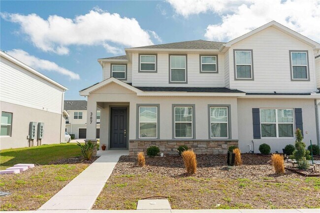 Building Photo - 387 Crossings Ave