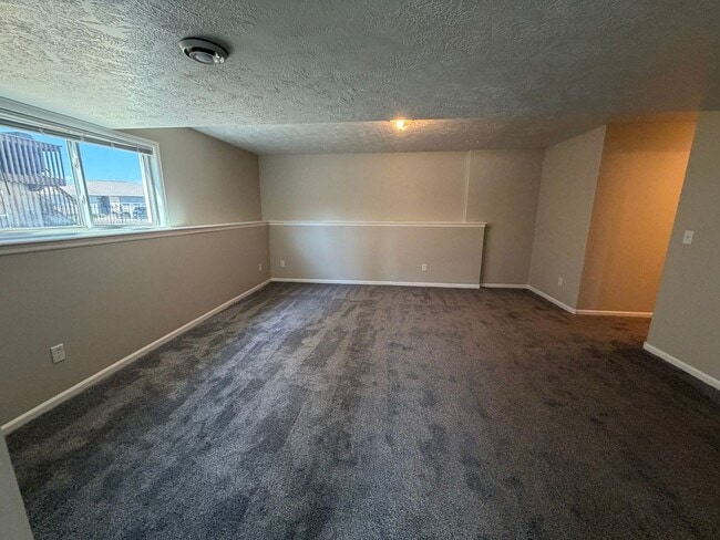 Building Photo - 3606 W Hughes Pl