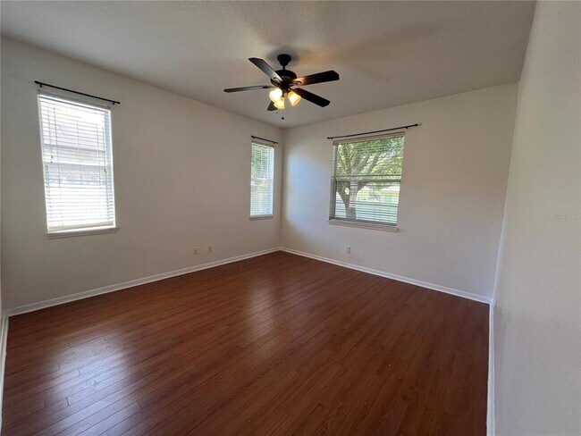 Building Photo - 554 Hiawatha Palm Pl