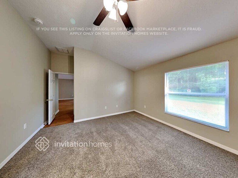 Building Photo - 3925 Rollingsford Cir