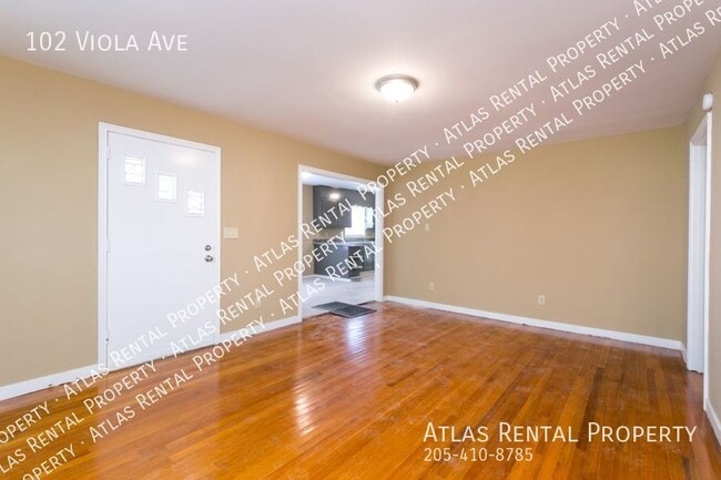Building Photo - 102 Viola Ave