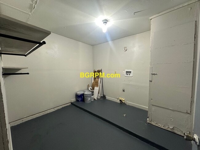 Building Photo - 1812 Neely St