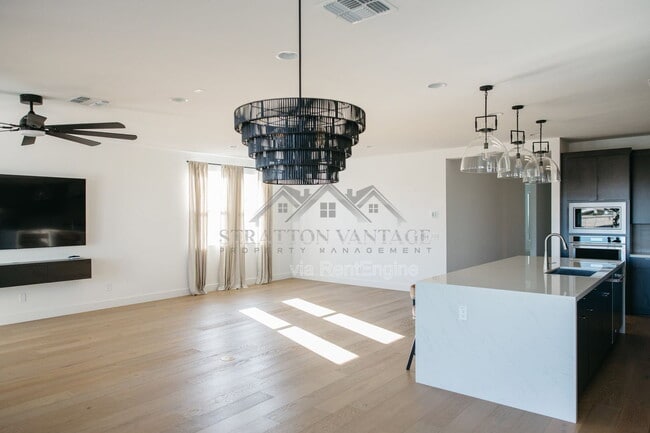 Building Photo - 10262 E Utah Ave