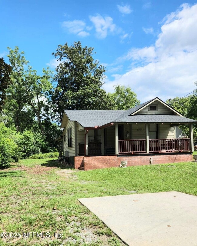 Building Photo - 3812 Eloise St