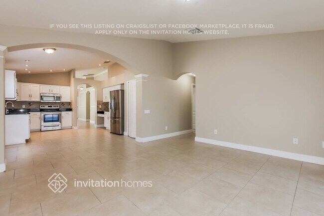 Building Photo - 10206 Hunters Haven Blvd