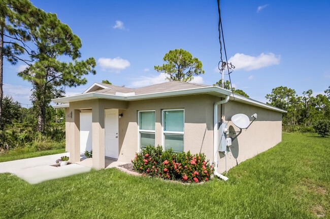 Building Photo - 12280 Hindle Ave