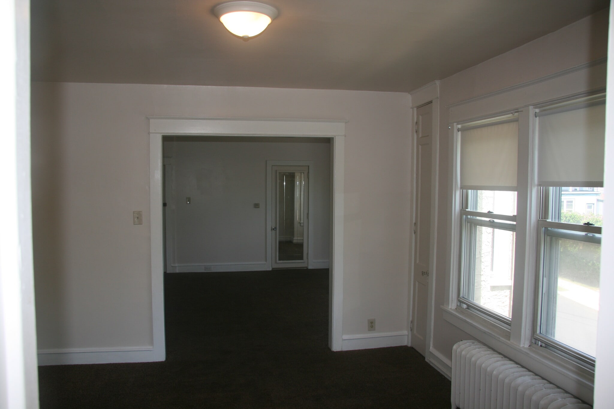 Building Photo - 328 High Street