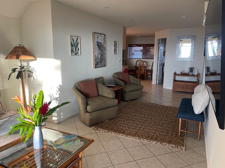 Building Photo - 4780 Lower Honoapiilani Rd