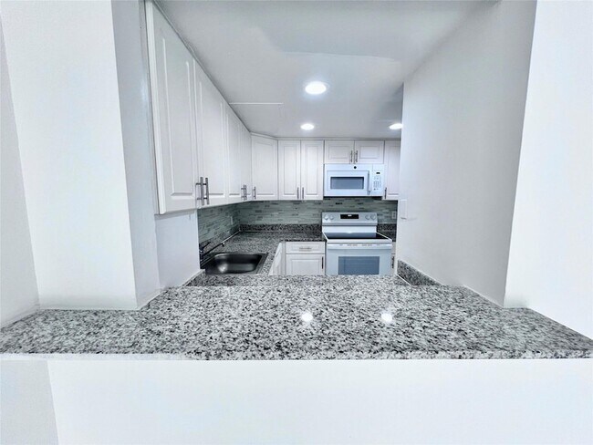 Primary Photo - 2580 NW 56th Ave