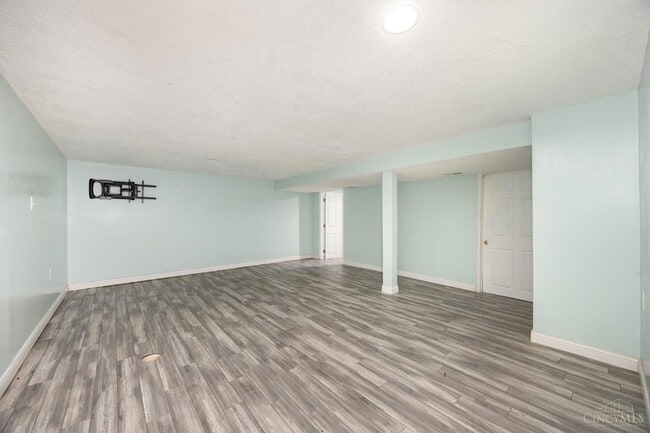 Building Photo - 5084 Francisvalley Ct