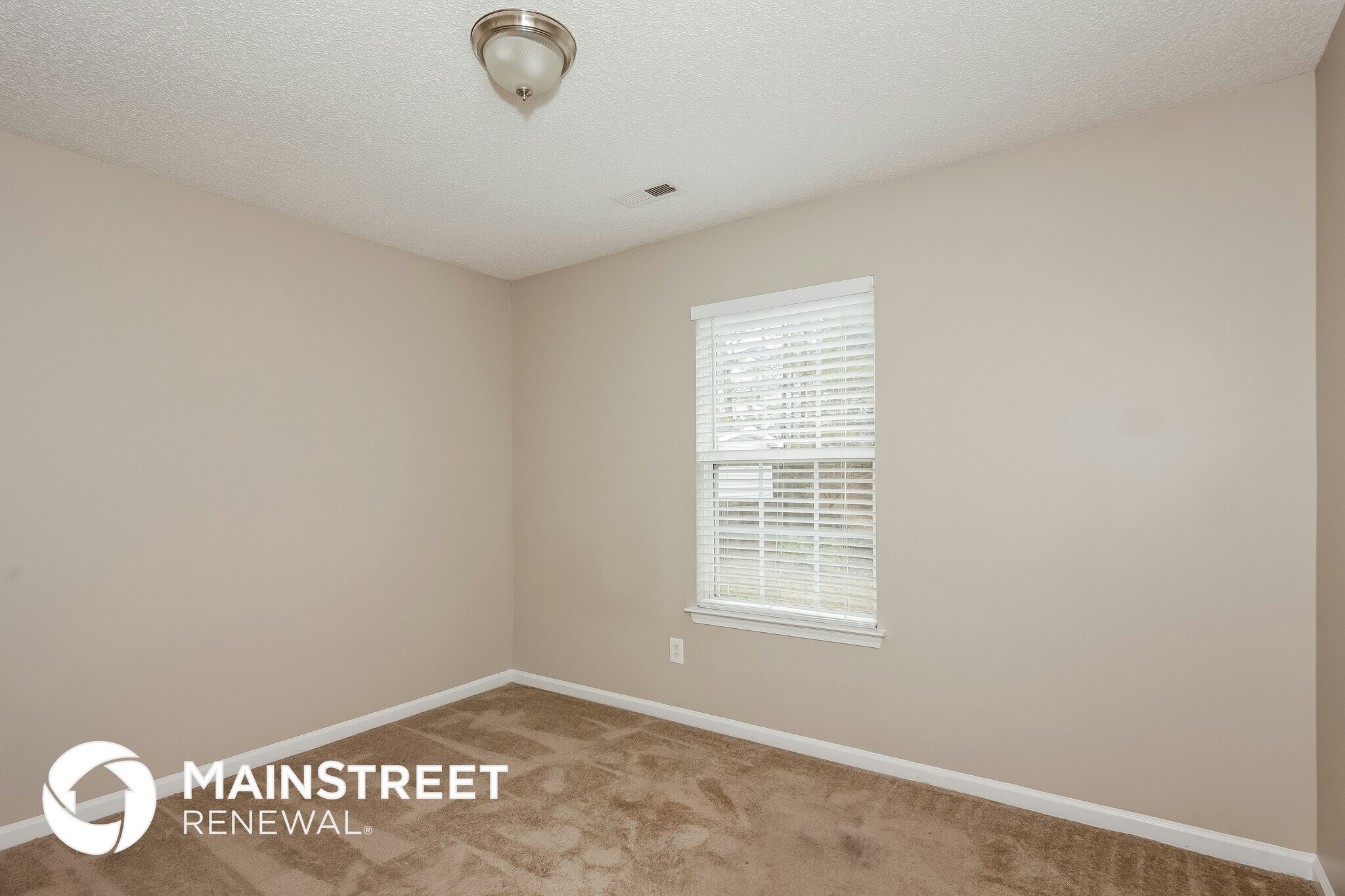 Building Photo - 13029 Woodland Farm Dr
