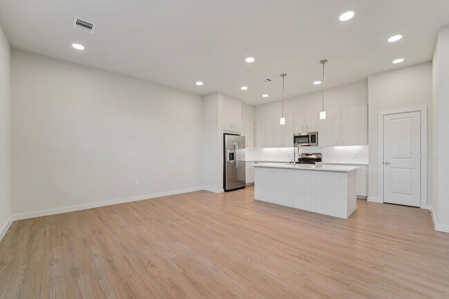 Floorplan - LightHaven at District West