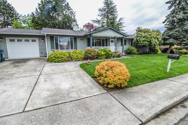 Primary Photo - Coming Soon! Very well maintained home wit...