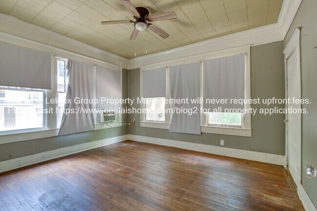 Building Photo - 2424 Elliott St