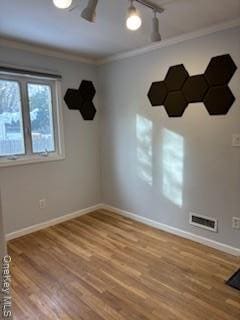 Building Photo - 73 Peconic St