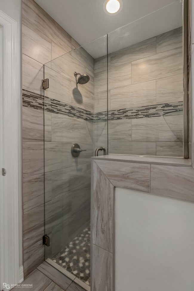 Building Photo - 1141 Green Wood Cir