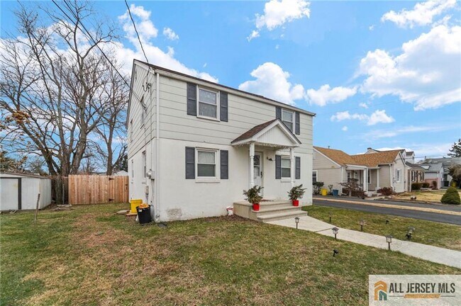 Building Photo - 119 Chinnick Ave