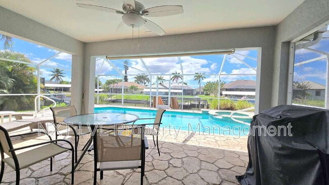 Building Photo - 4022 SW 12th Pl