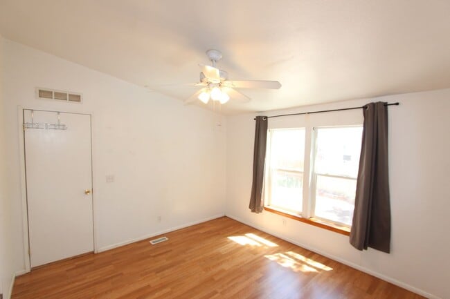 Building Photo - Bright 3-Bedroom Home with Fenced Yard + Detached 2-Car Garage