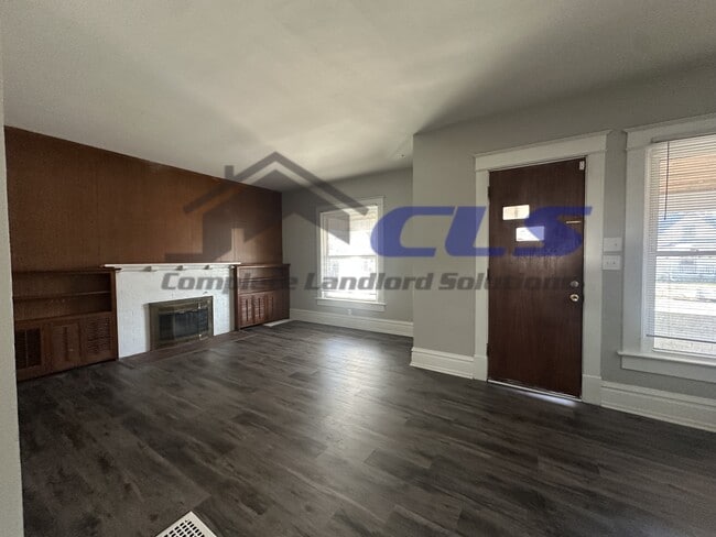 Building Photo - 2206 N 11th St