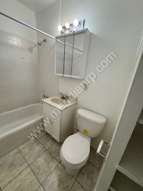 Building Photo - 1810 Rosemont Dr