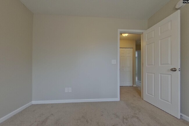 Building Photo - 443 Laurel Mist Ln