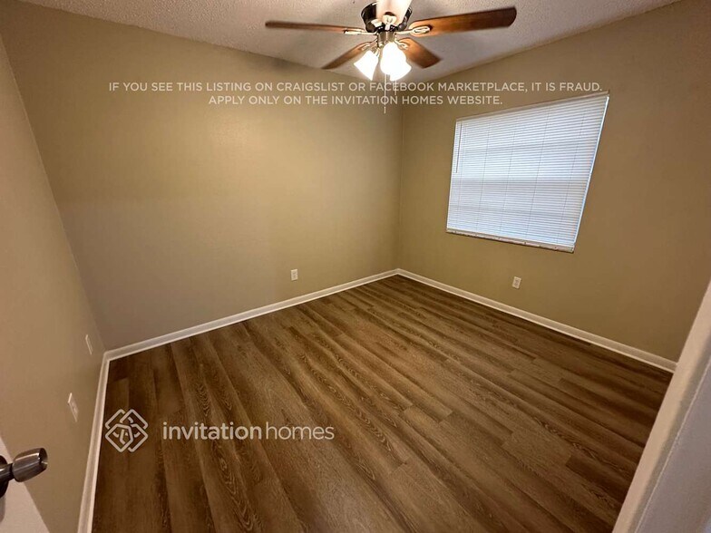 Building Photo - 608 Valley Hill Dr