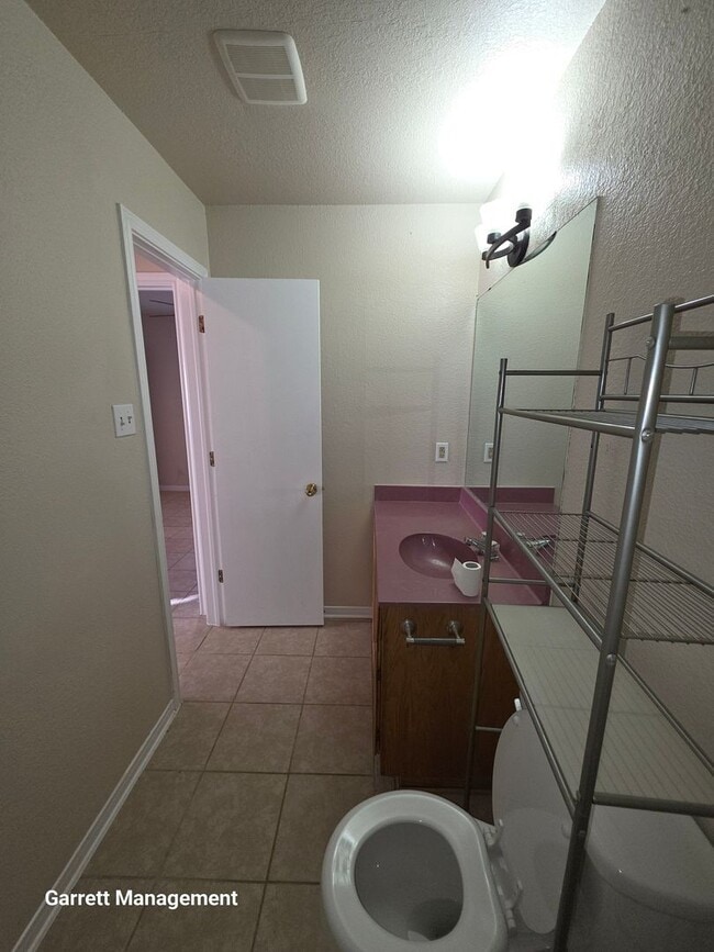 Building Photo - 1707 Taylor St