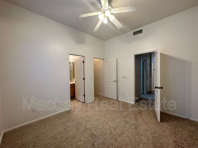 Building Photo - 7847 E Portobello Ave