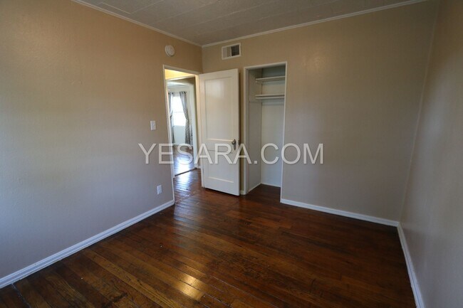 Building Photo - 2911-2911 Market St