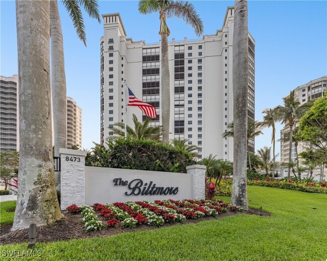 Building Photo - 8473 Bay Colony Dr