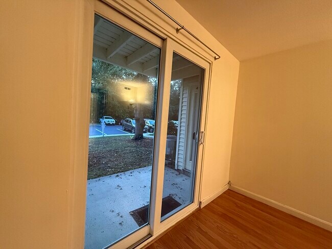 Building Photo - 34 Walden Dr