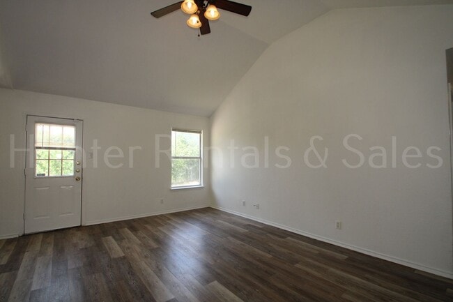 Building Photo - North Killeen!