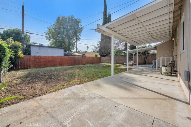 Building Photo - 17608 Martha St